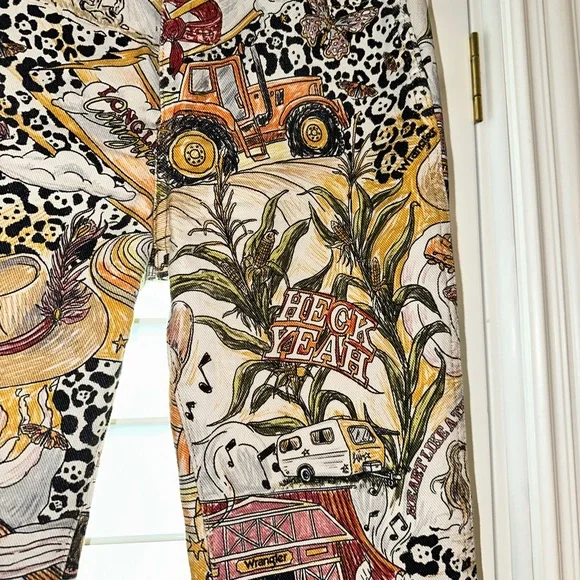 Life of Lainey … Lainey Wilson Wrangler jeans… size 26/32 - Picture 3 of 8